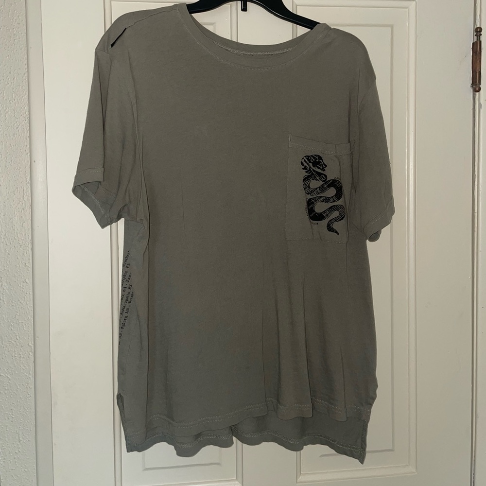 Taylor Swift Green Snake Pocket Tee